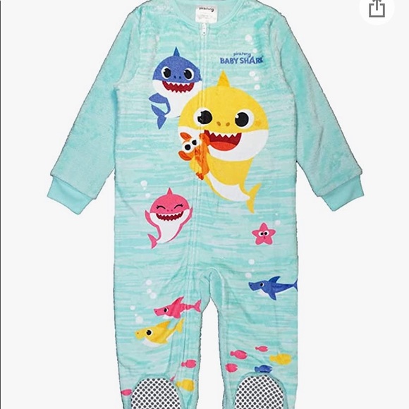 Nickelodeon Other - Nickelodeon Pink Fong Baby Shark fleece footed pajamas Size 4T